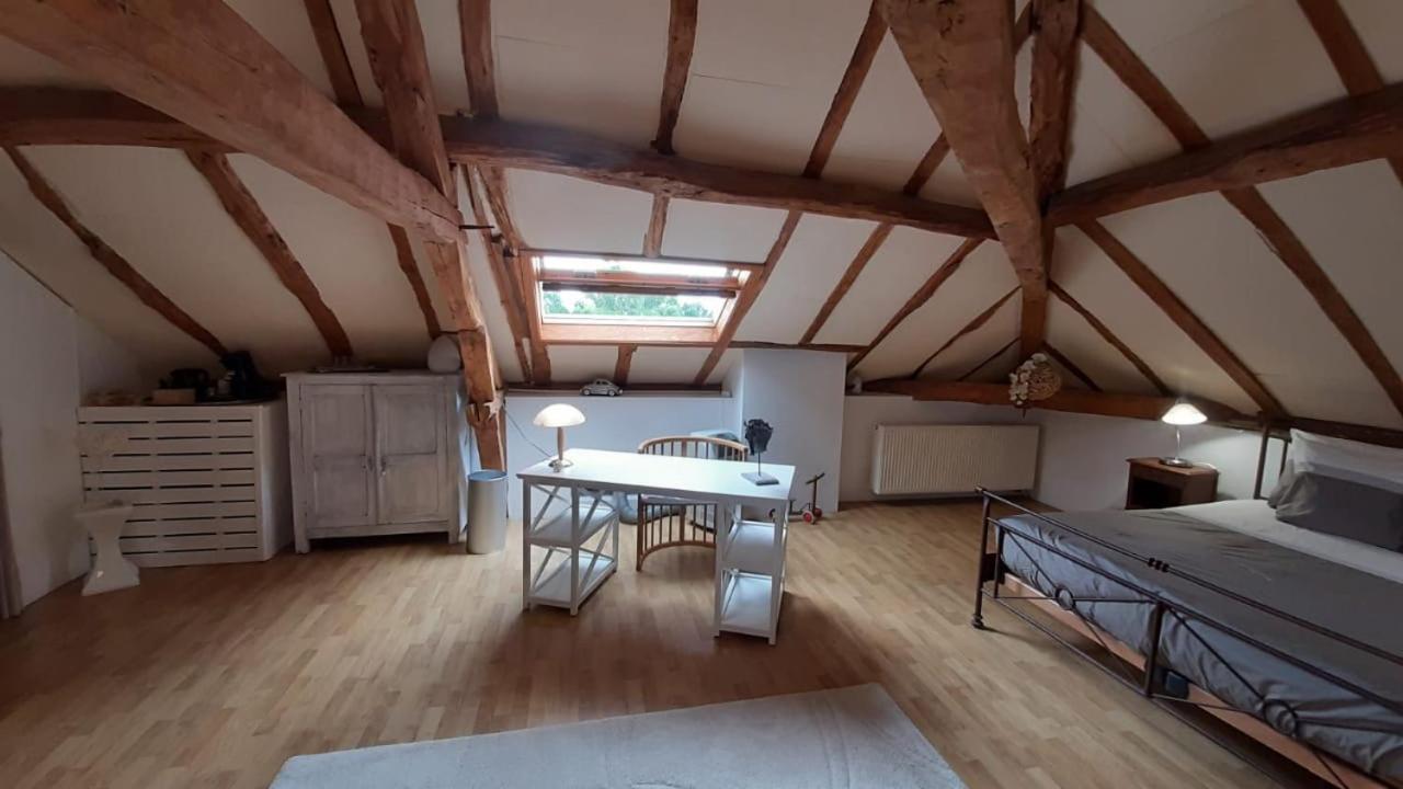 En Bord De Riviere Bed & Breakfast Casseneuil Exterior photo